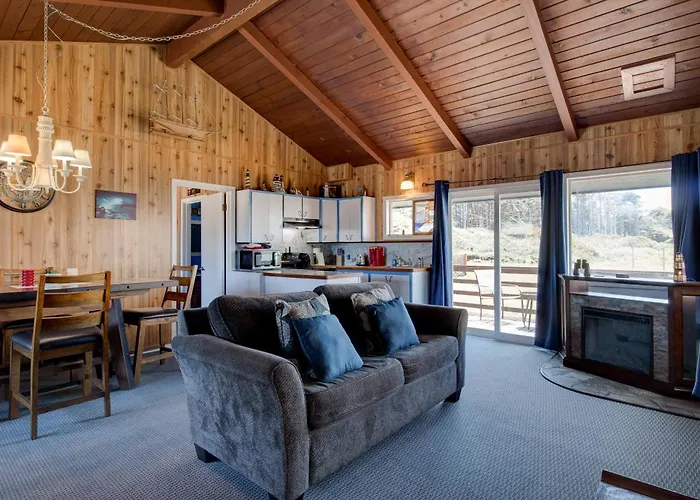Moolack Shores Inn