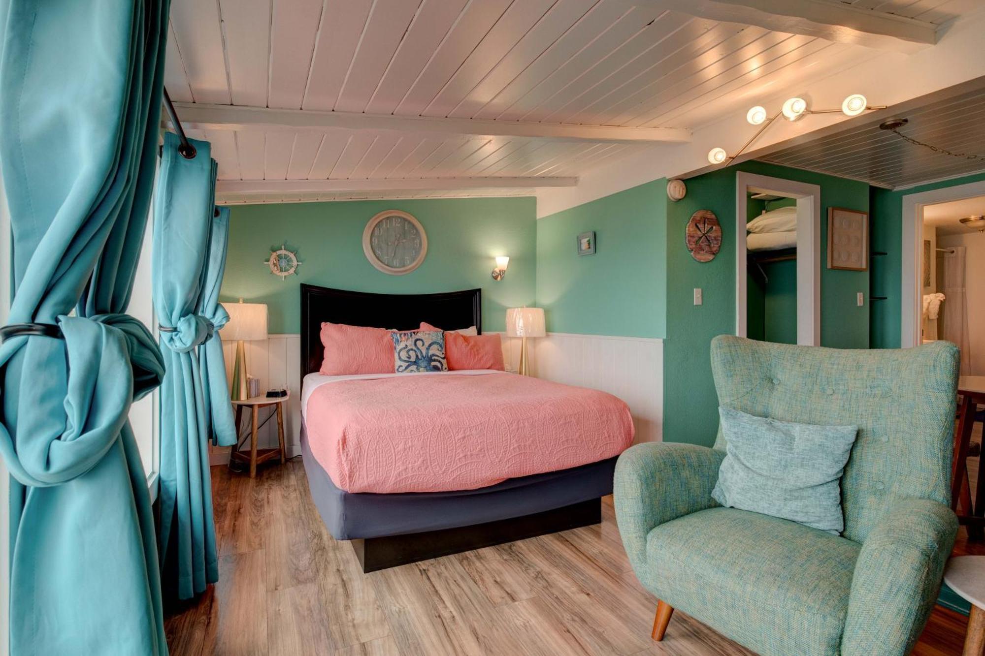 Moolack Shores 2*