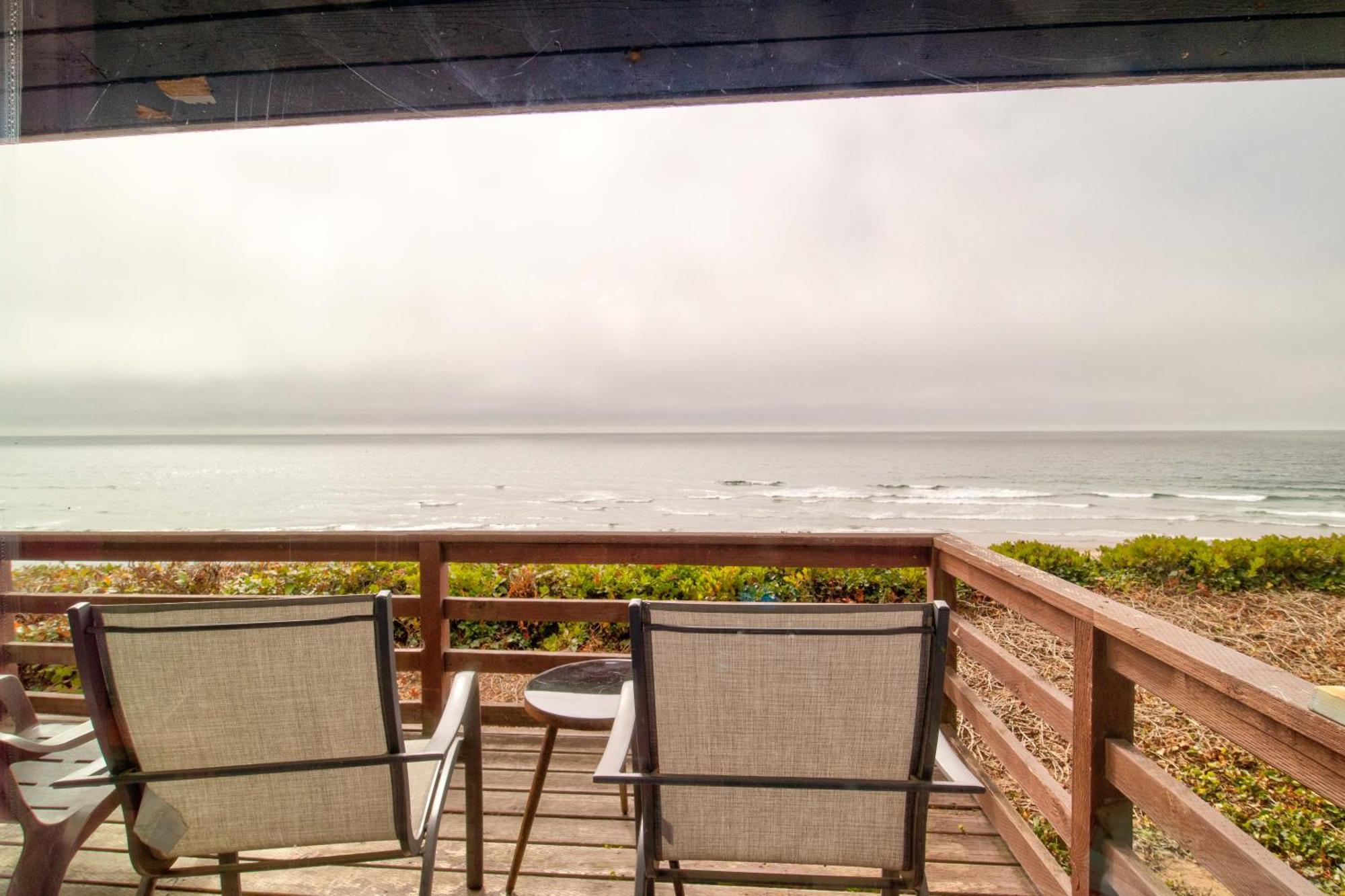 Moolack Shores Inn